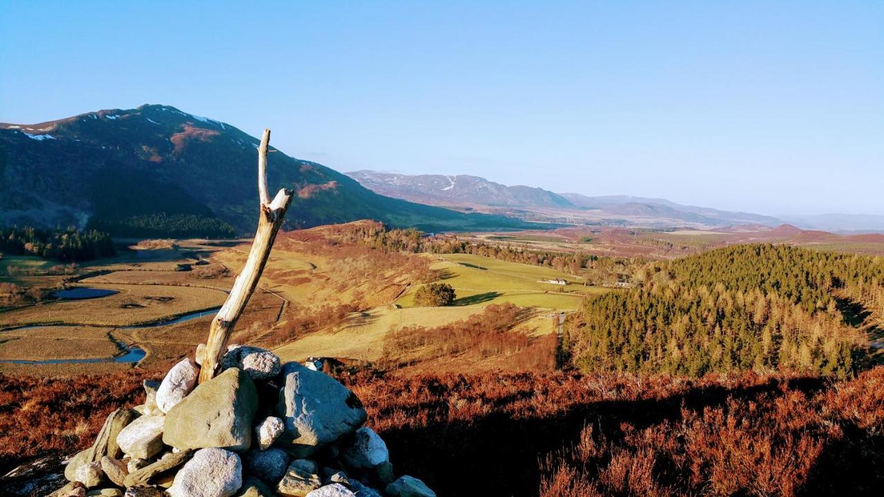 Glentruim Homestay B&B And Glamping Pods Newtonmore Extérieur photo